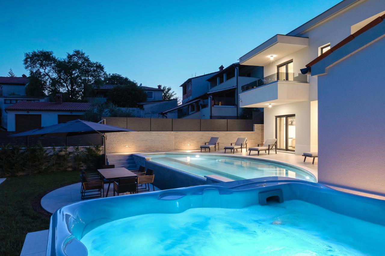 Villa Cascada Muntić Esterno foto