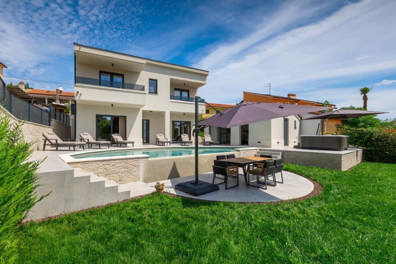 Villa Cascada Muntić Esterno foto
